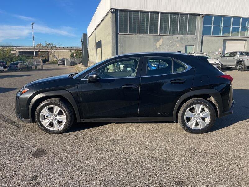 Lexus UX Hybrid Business