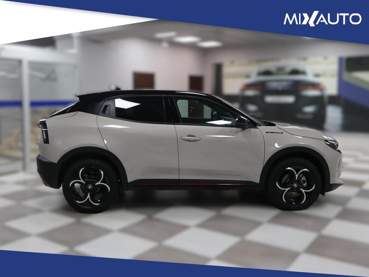 Alfa Romeo Junior 1.2 VGT Hybrid Speciale 145CV EDCT6