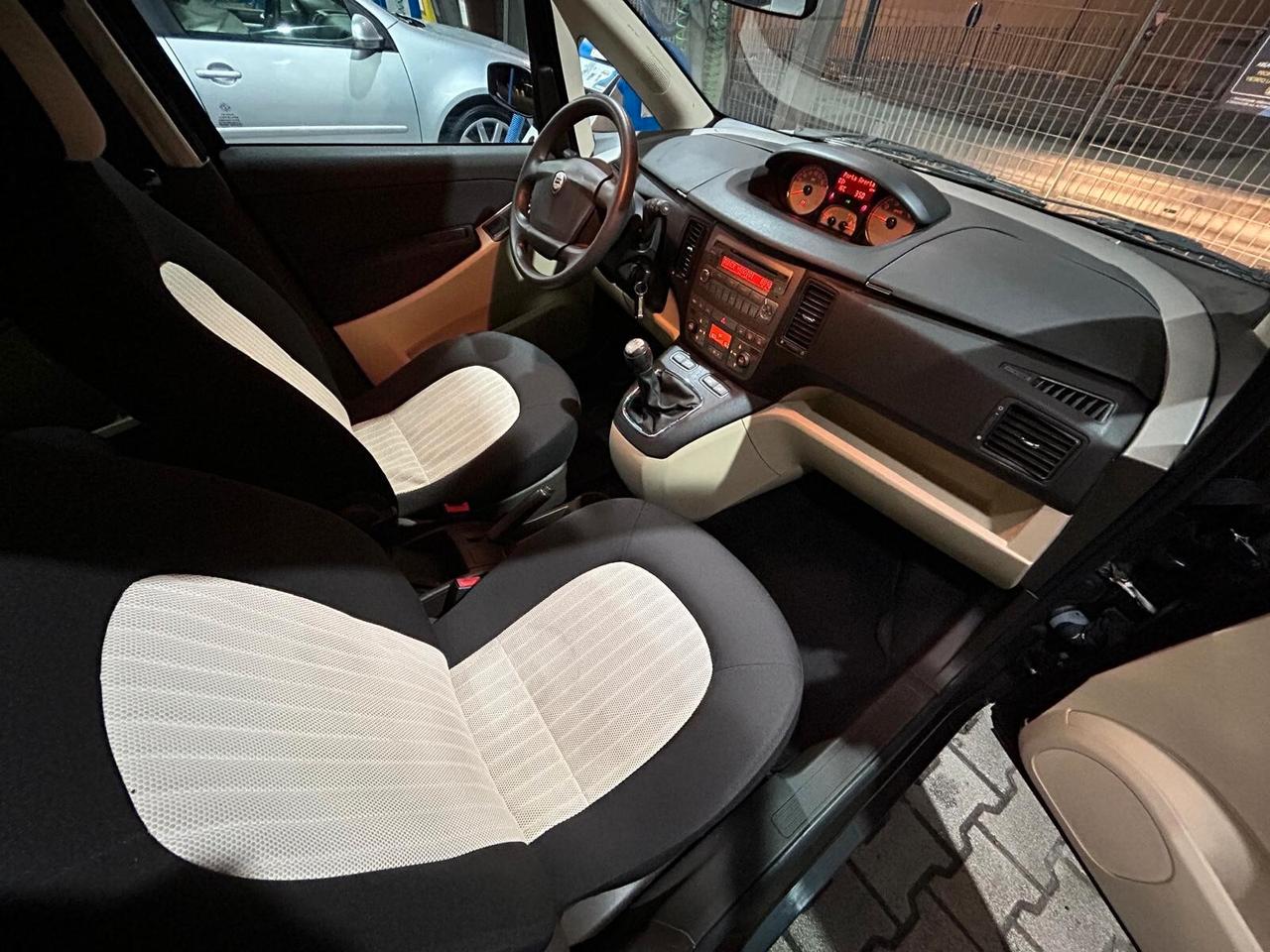 Lancia MUSA 1.3 Multijet 16V Oro