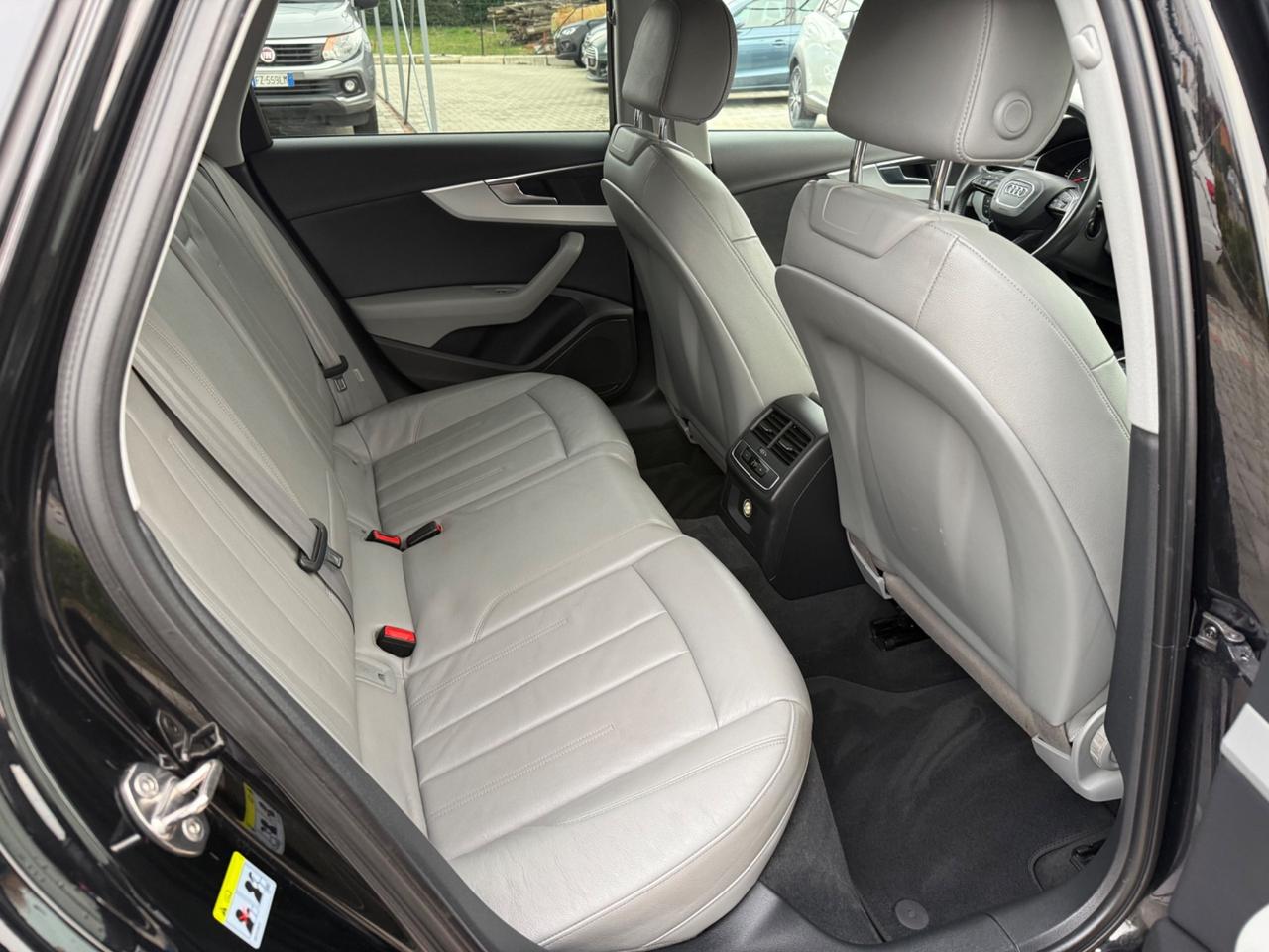 Audi A4 Avant 2.0 TDI 150 CV ultra S tronic Business Sport