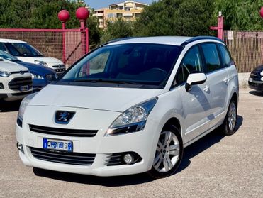 Peugeot 5008 1.6 HDi 115CV Allure