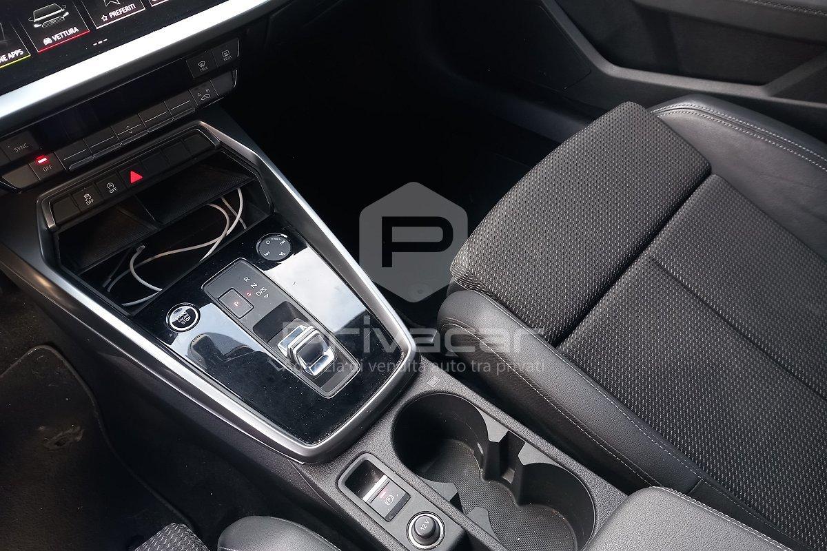 AUDI A3 SPB 35 TDI S tronic Business Advanced