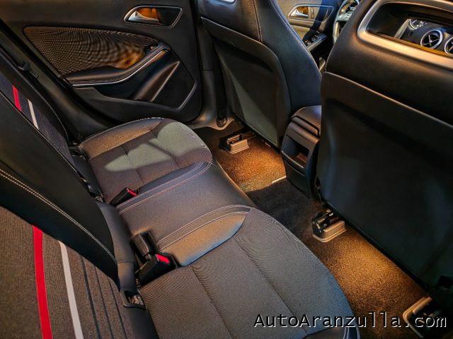 MERCEDES-BENZ A 200 CDI Sport Navi