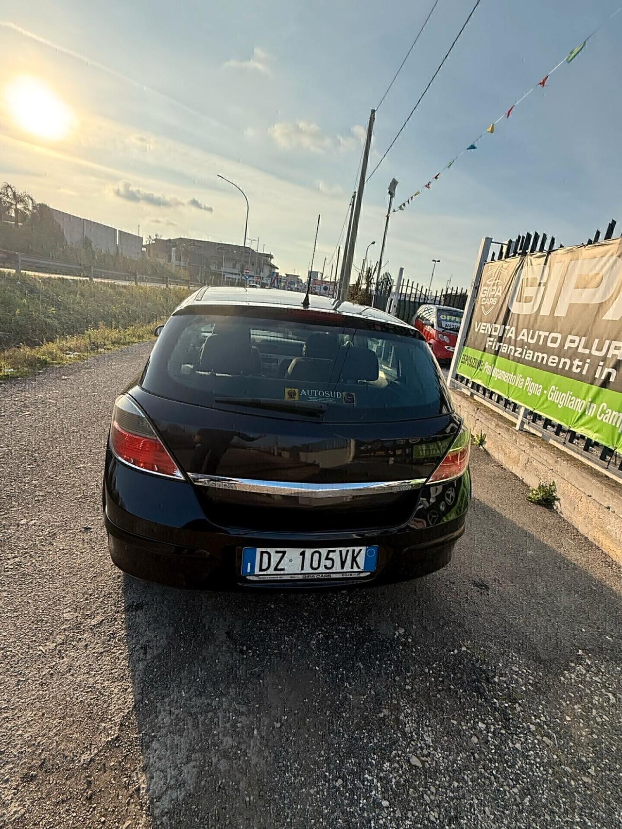 Opel Astra 1.4 16V GPL-TECH 5 porte Enjoy