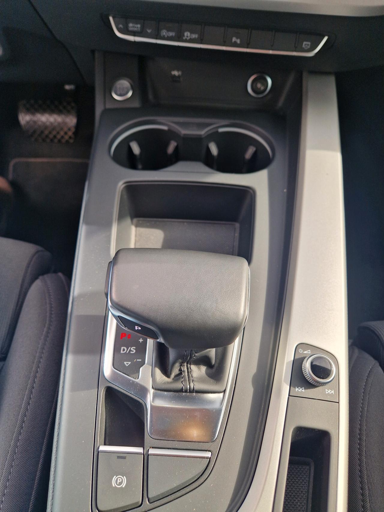Audi A4 Avant 35 TDI/163 CV S tronic S line edition