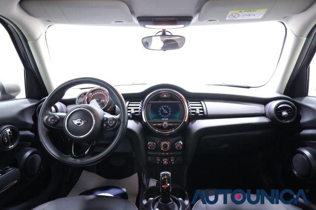 MINI Cooper 1.5 BUSINESS XL 5 PORTE AUTOMATICA