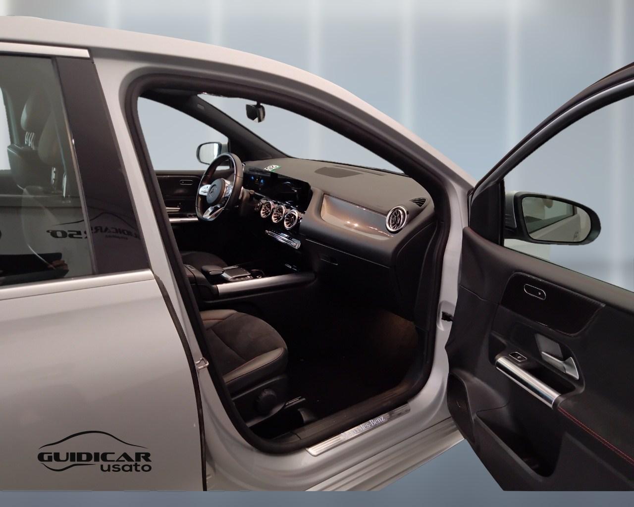 Mercedes-Benz Classe B - W247 2018 - B 180 d Premium auto