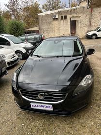 Volvo V40 D2 1.6 Summum