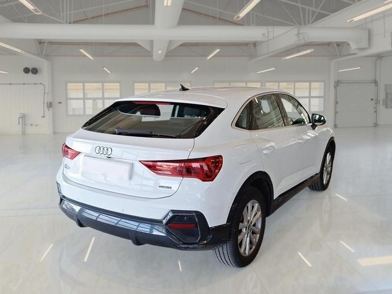 AUDI Q3 SPORTBACK 35 TDI quattro S tronic Business Plus