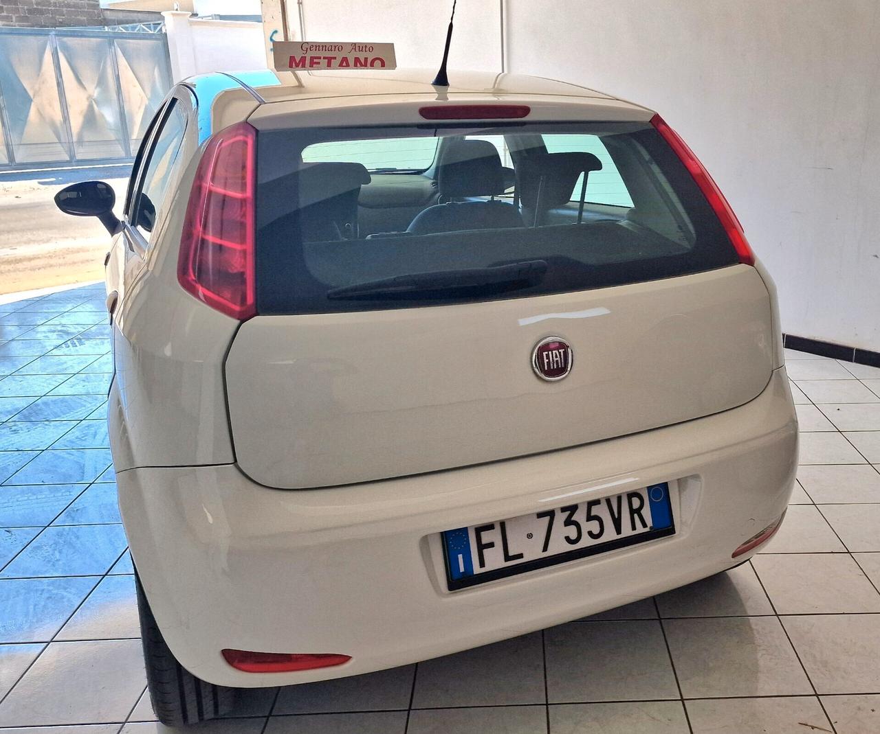 Fiat Punto 1.4 8V 5 porte Natural Power Street