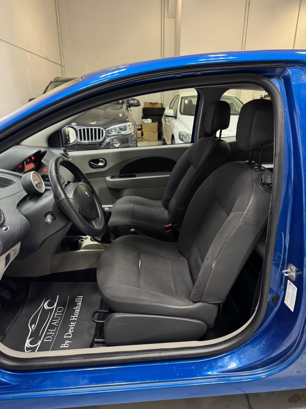 Renault Twingo 1.5 dCi 65CV Initiale