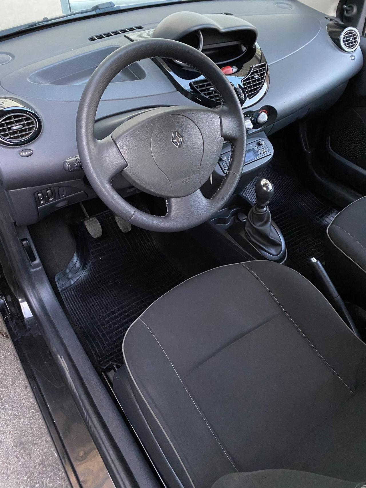 Renault Twingo 1.2 16V 75cv Night&Day - 63 MILA KM
