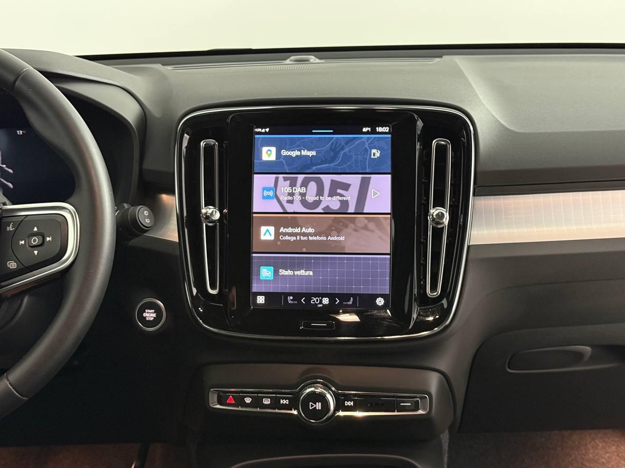 VOLVO XC40 2023 - XC40 2.0 b3 Core auto