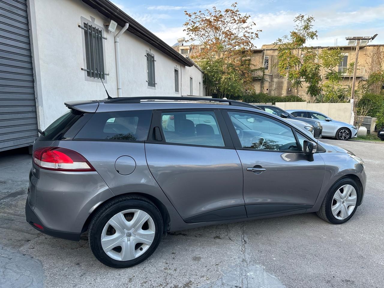 Renault Clio Sporter 1.5 dCi Intens 90cv - 2016