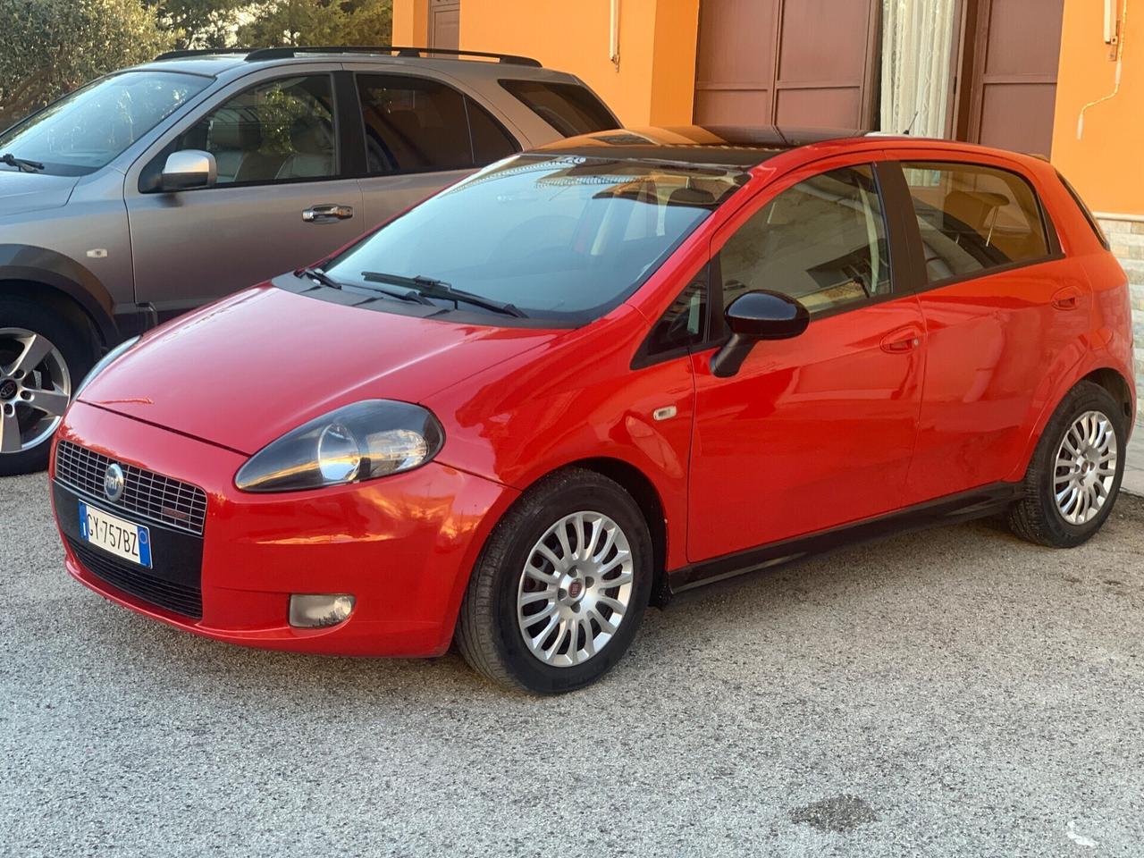Fiat Grande Punto 1.3 MJT 75 CV 5 porte Dynamic
