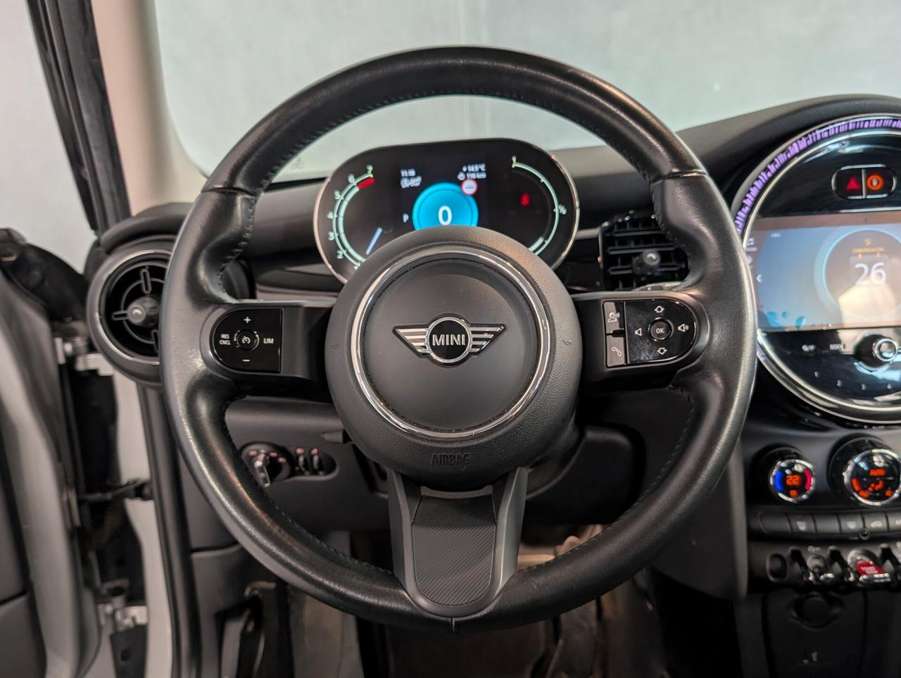 Mini 1.5 Cooper Business 5 porte Automatic