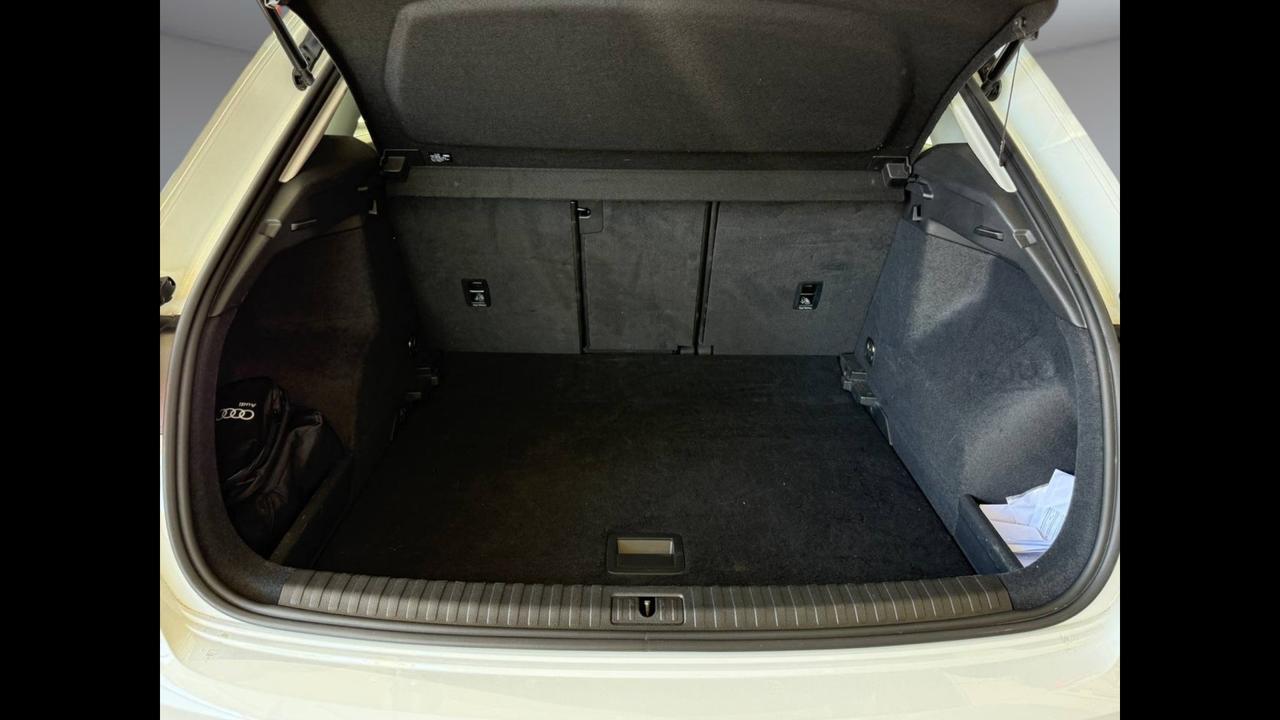 AUDI Q3 II 2018 - Q3 35 2.0 tdi