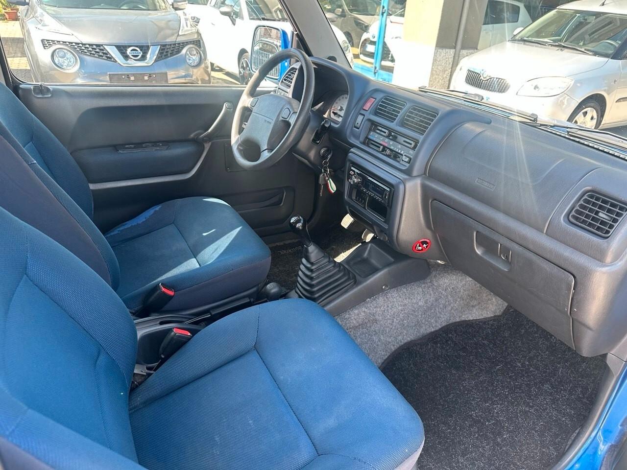 Suzuki Jimny 1.3i 16V cat 4WD JLX