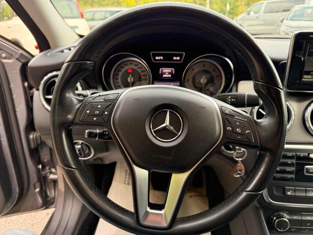 MERCEDES-BENZ GLA 200 CDI Automatic Executive