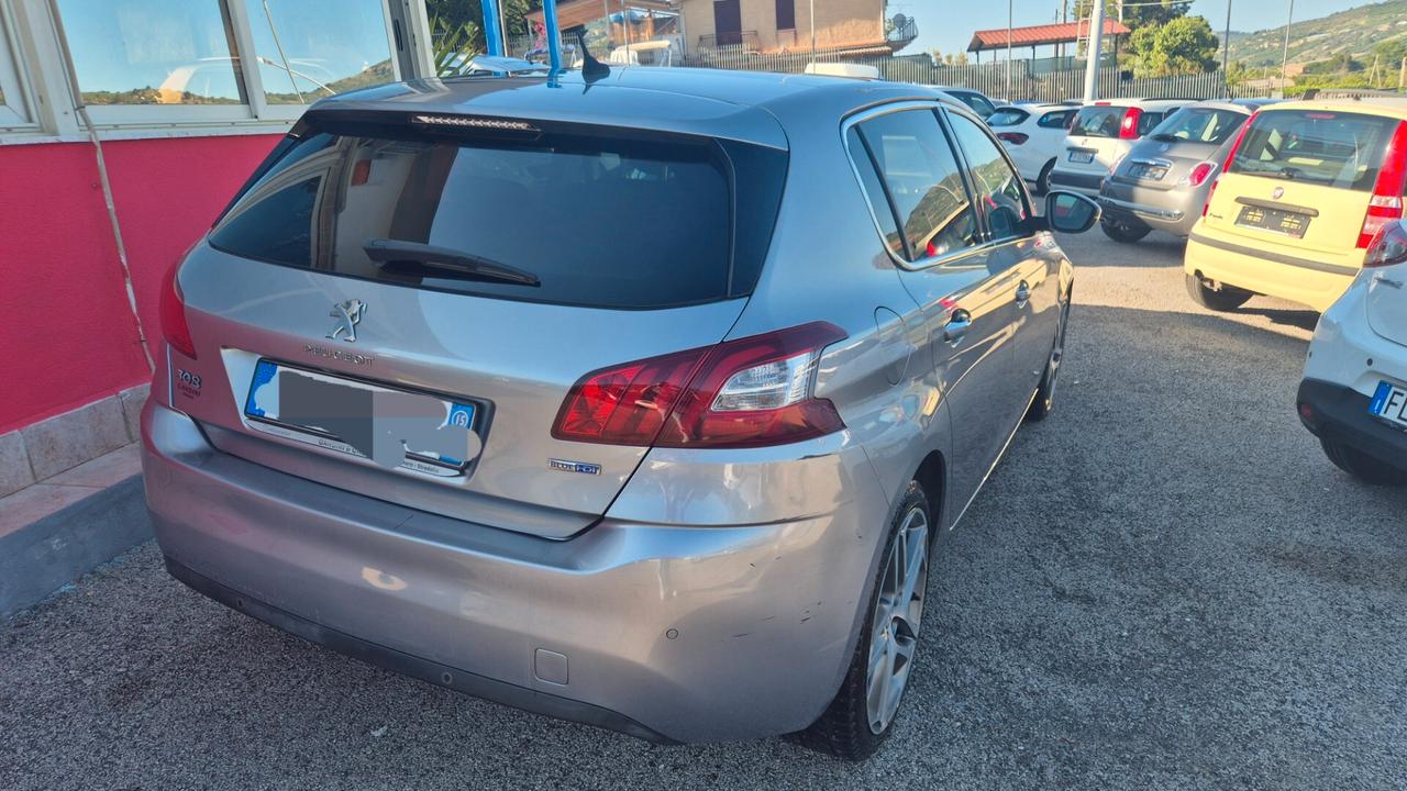Peugeot 308 BlueHDi 120 S&S EAT6 GT Line