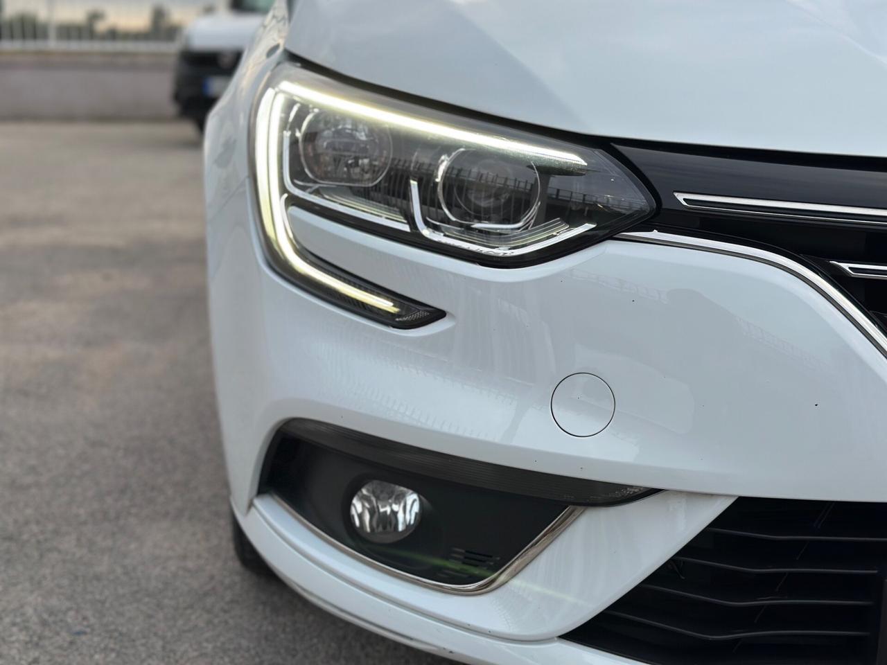 Renault Megane 2019 1.5 dCi 115 CV AUTOM. INTENS