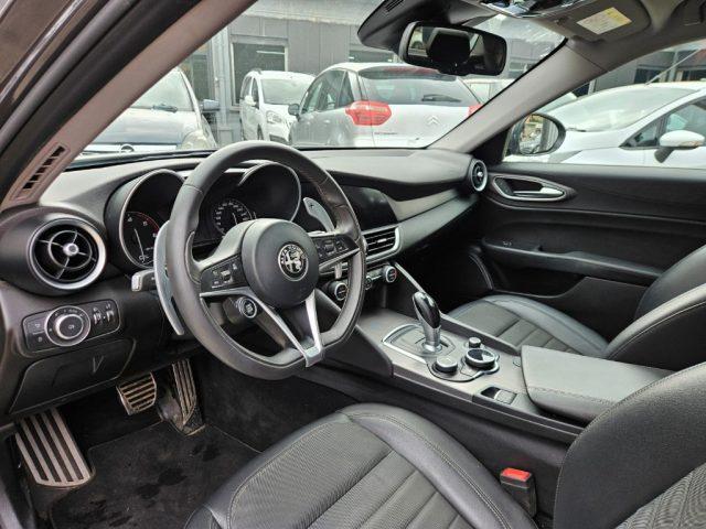 ALFA ROMEO Giulia 2.2 Turbodiesel 190 CV AT8 GANCIO TRAINO
