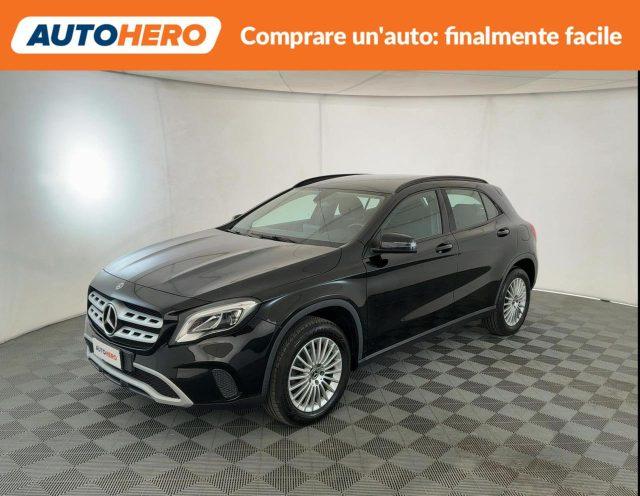 MERCEDES-BENZ GLA 180 Business