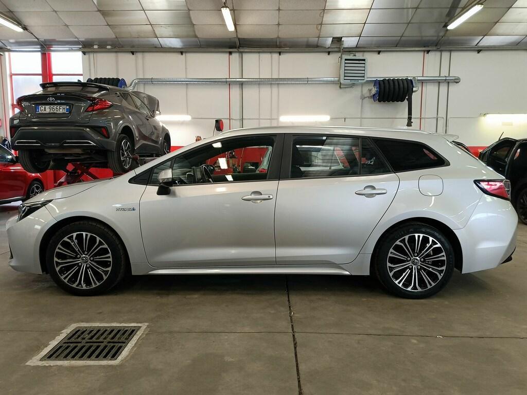 Toyota Corolla Touring Sports 2.0 Hybrid Business CVT