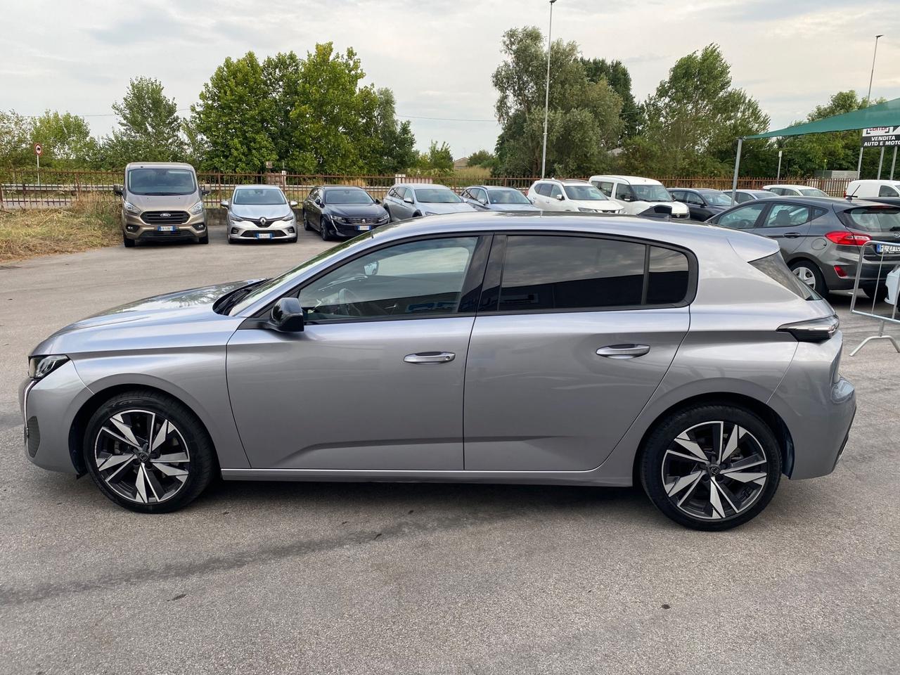 Peugeot 308 Berlina 1.5 130 S&S EAT8 Allure Pack