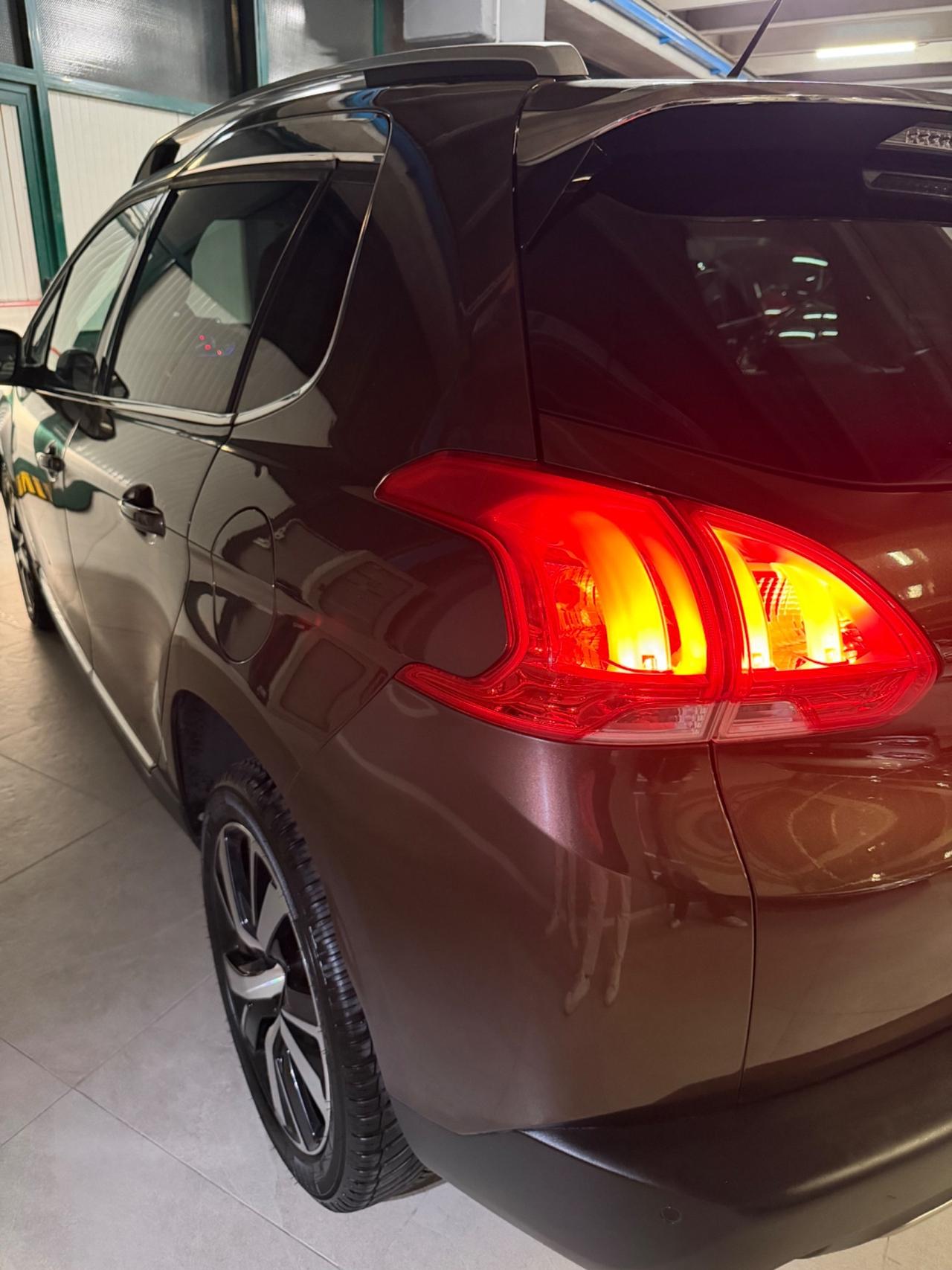 Peugeot 2008 1.6 e-HDi 115CV STOP&START ALLURE KMCERT UNICOPR