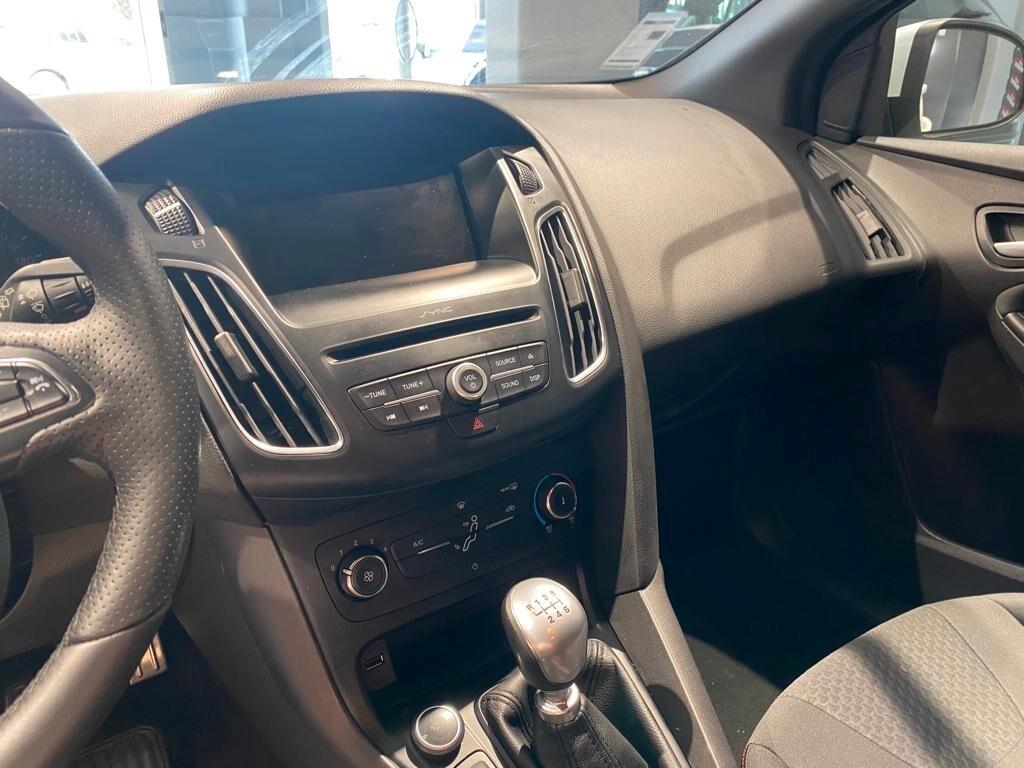 Ford Focus 1.5 Diesel ST-Line - 2016