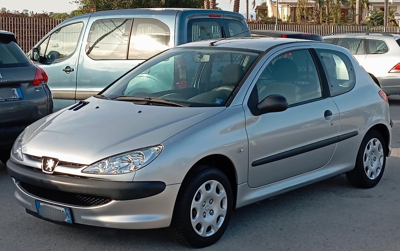 Peugeot 206 1.4 HDi VAN 2 Posti