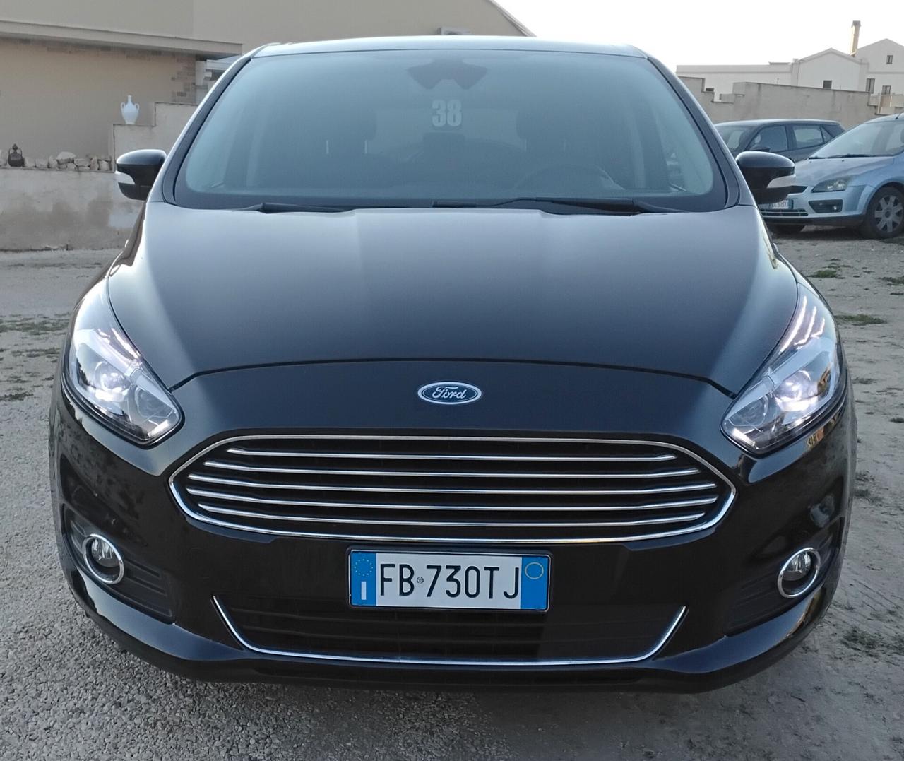 Ford S-Max 2.0 TDCi 150CV Start&Stop Powershift Titanium