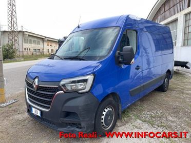 RENAULT Master T33 2.3 dCi 135 CV PASSO MEDIO