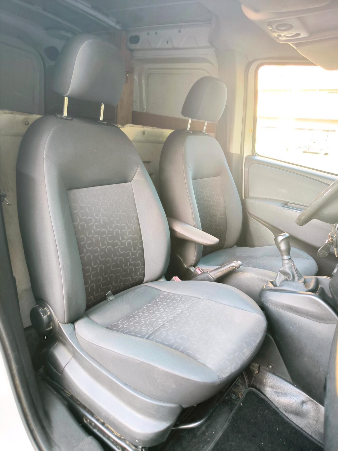 Fiat Doblo 1.3 MJT PC-TN Cargo Lamierato SX