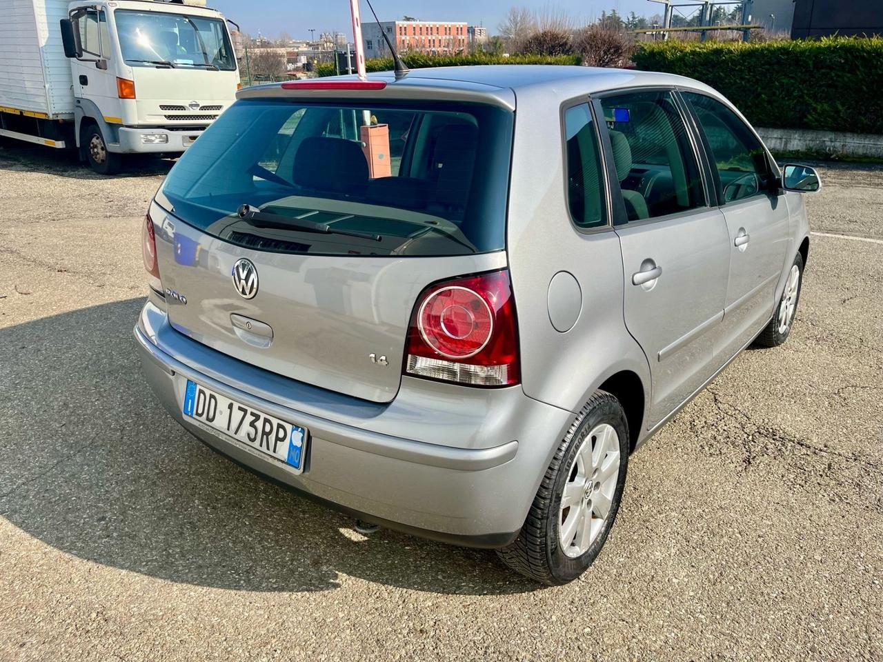 VW Polo 1.4benz 2006 132.000km perfetta per neopatentati