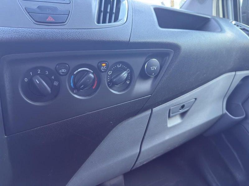 Ford Transit Custom Transit Custom Van 270 PC/TN 2.2 TDCi 125cv 6m Trend + iva22%