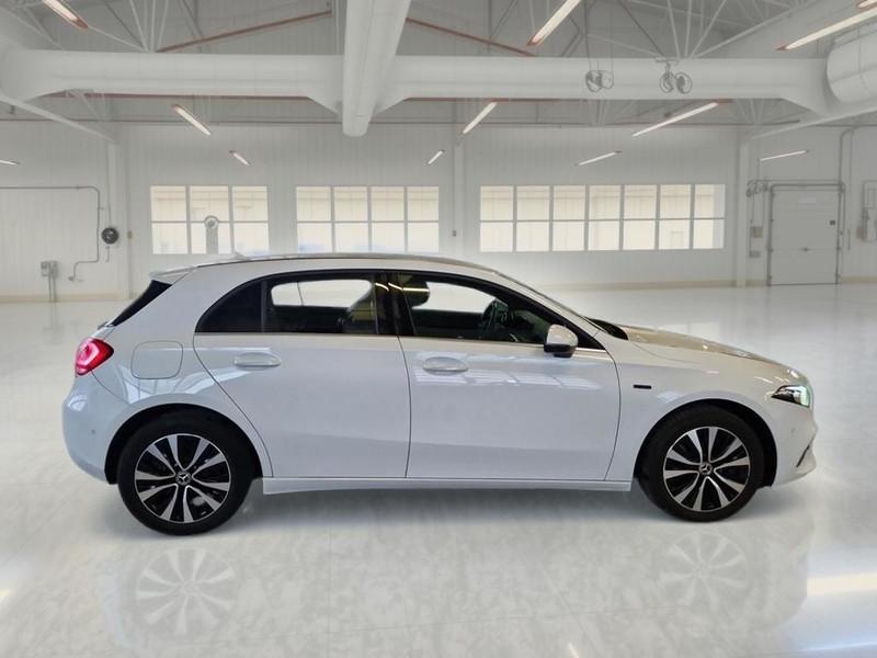 MERCEDES-BENZ A 250 e EQ-POWER Auto Business Extra 5 PORTE