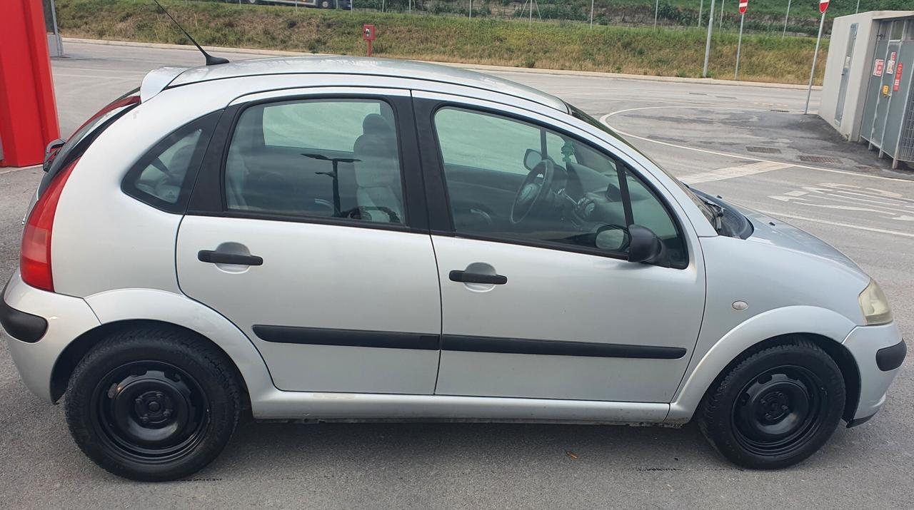 Citroen C3 1.4 HDi 70CV 2006 neopatentati