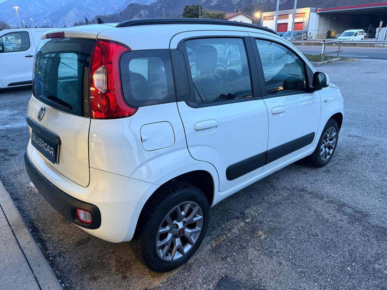 Fiat Panda 0.9 TwinAir Turbo Natural Power Lounge