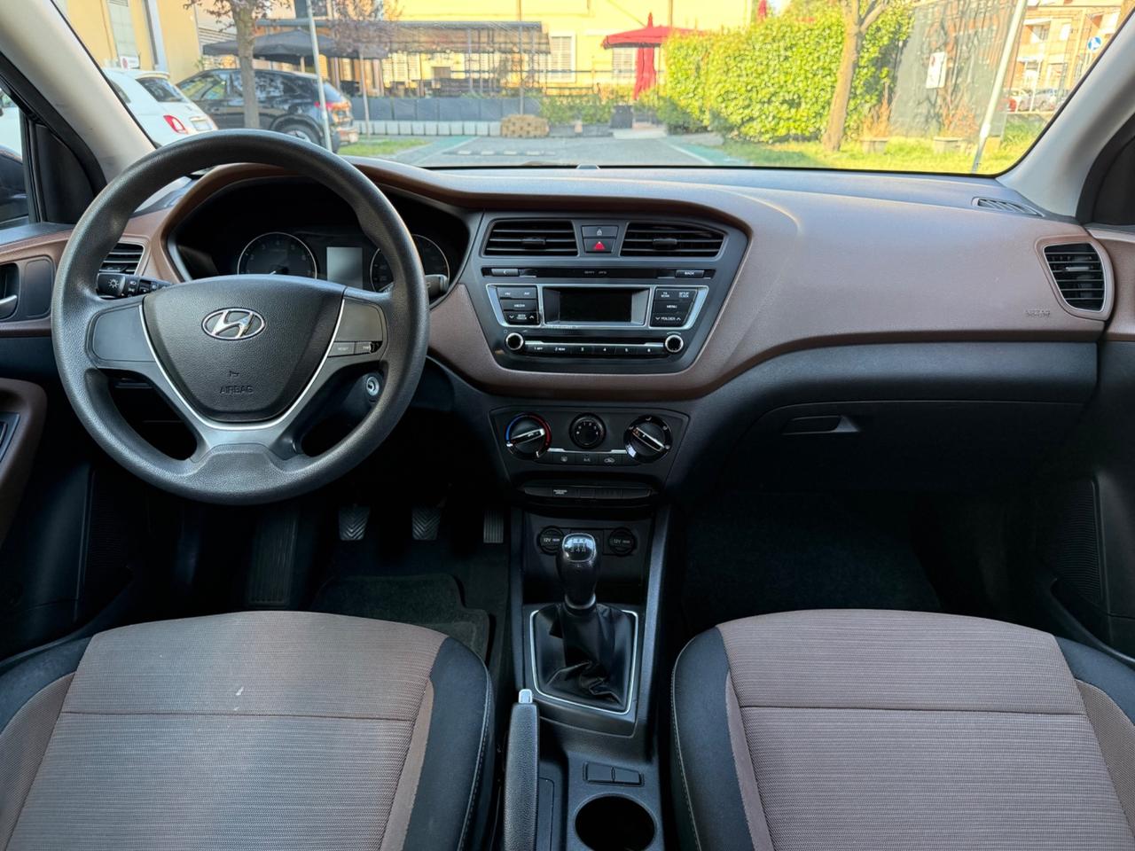 Hyundai i20 1.2 84 CV 5 porte Comfort EURO 6
