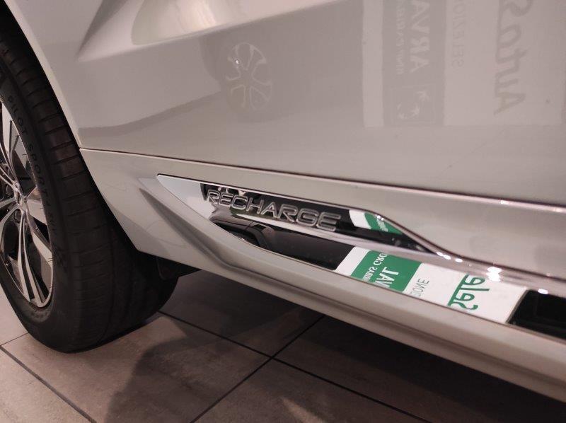 VOLVO XC60 (2017-->) - XC60 T6 Recharge Plug-in Hybrid AWD Inscription Expression