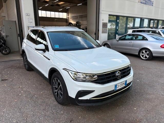 Volkswagen Tiguan 2.0 TDI 150 CV SCR DSG Life