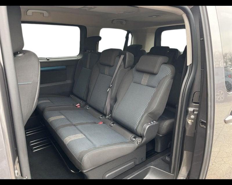 Peugeot e-Traveller e Traveller M1 std 136cv 75kWh Active