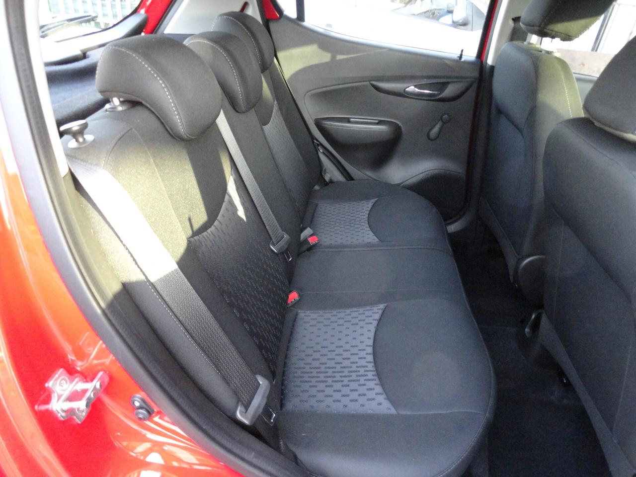 Opel Karl Rocks 1.0 73 CV