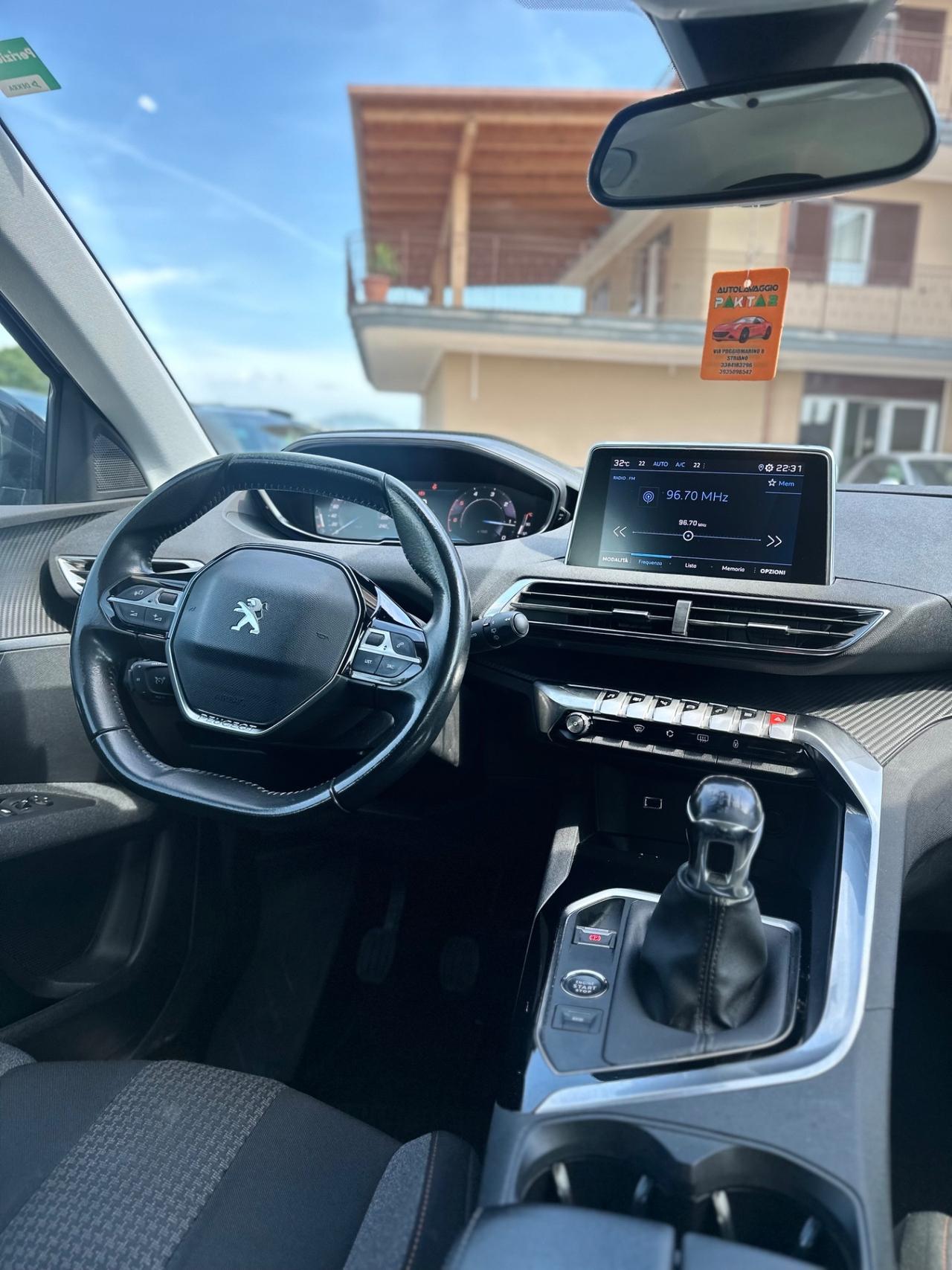 Peugeot 3008 BlueHDi 130 S&S Allure Pack