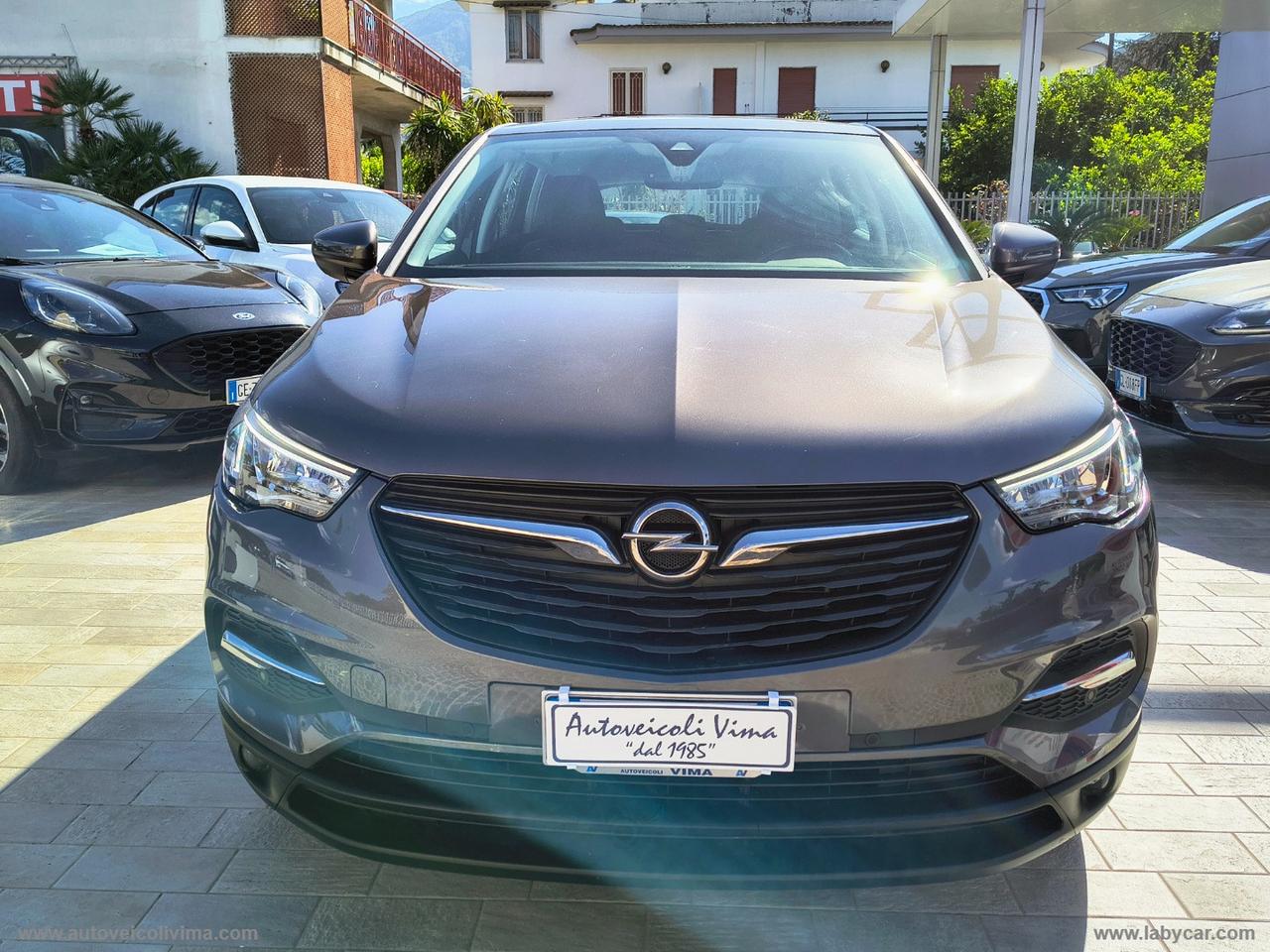 OPEL Grandland X 1.5 D Ecotec S&S Bus. Ed.