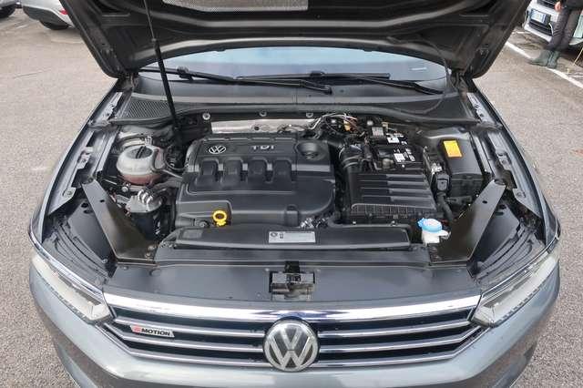 Volkswagen Passat Variant Passat VIII 2.0 tdi SW Highline 4motion 190cv dsg