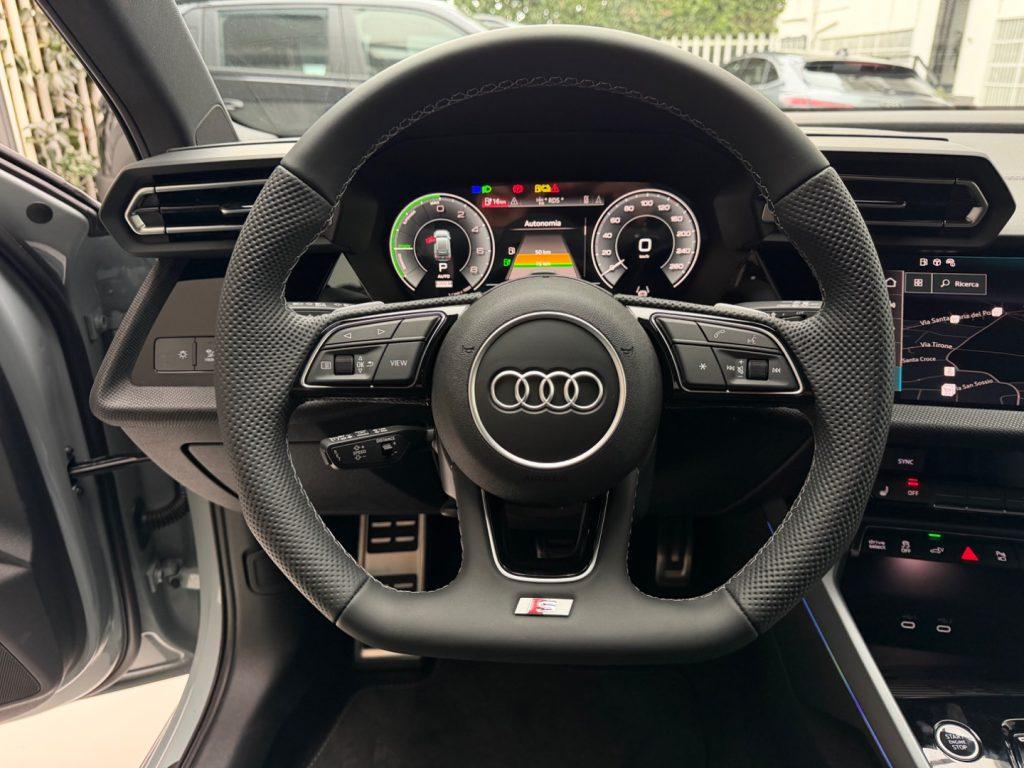 Audi A3 allstreet TFSI e 150 kW S tronic Identity Contrast