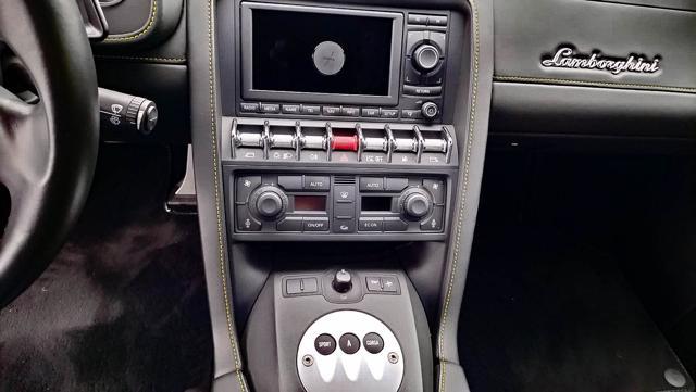 LAMBORGHINI Gallardo 5.2 V10 LP550-2
